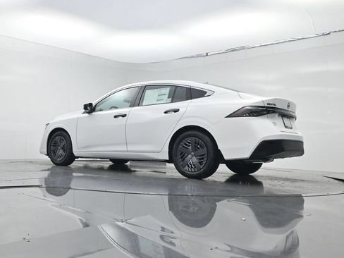 New 2027 Nissan Sentra S w/ Floor Mat Package FWD image 21