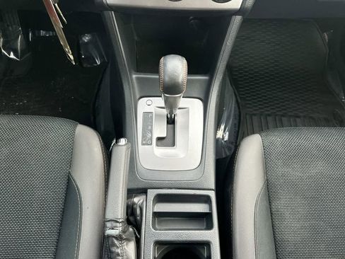 Used 2017 Subaru Crosstrek 2.0i Premium w/ Moonroof Package image 34