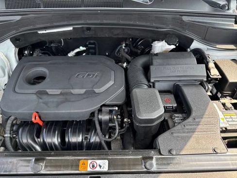 Used 2018 Hyundai Santa Fe Sport w/ Cargo Package AWD/4WD image 22