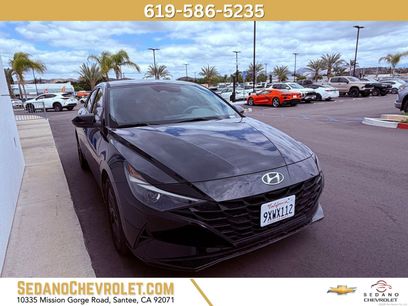 Used 2023 Hyundai Elantra Blue