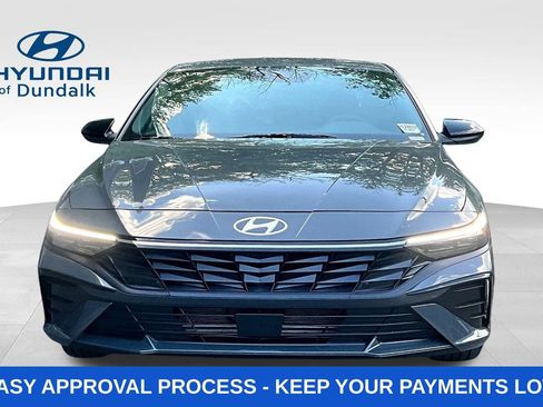 Used 2026 Hyundai Elantra SEL Sport Premium w/ Cargo Package FWD image 2