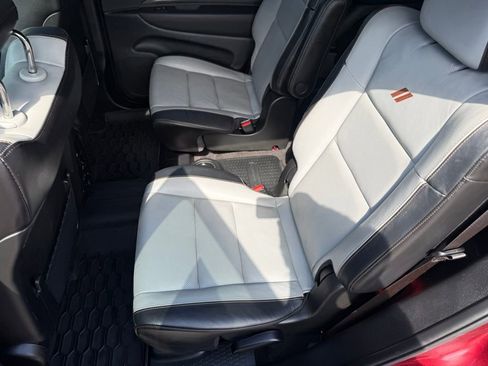 Certified 2022 Dodge Durango R/T w/ Blacktop Package AWD/4WD image 29