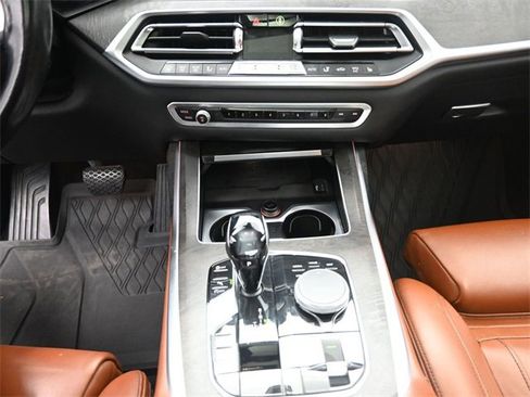 Used 2019 BMW X7 xDrive40i w/ Premium Package image 13