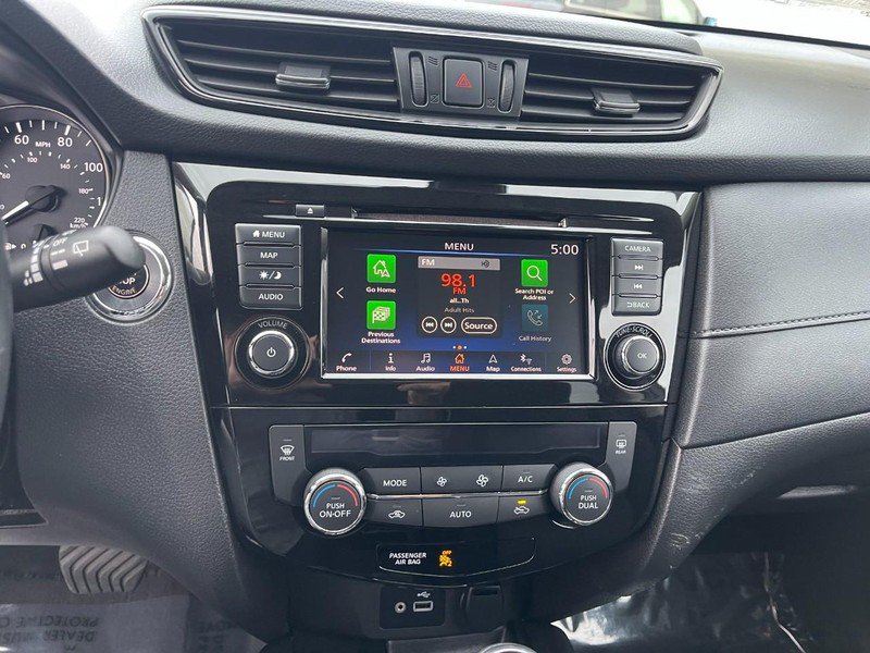 Used 2019 Nissan Rogue SV w/ Premium Package FWD image 29