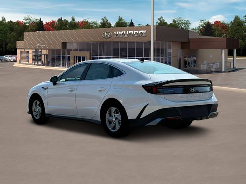 New 2025 Hyundai Sonata SE image 5