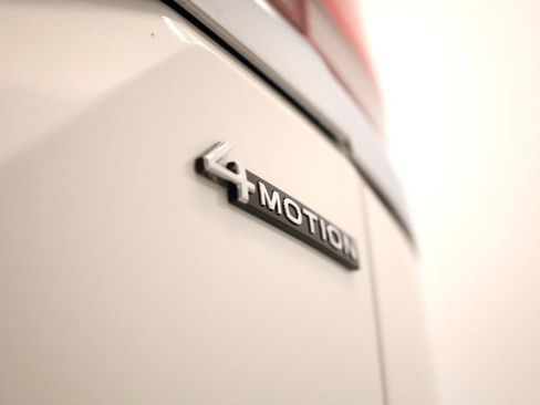 New 2026 Volkswagen Atlas SEL image 42