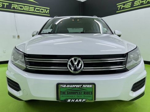 Used 2017 Volkswagen Tiguan Wolfsburg Edition AWD/4WD image 3