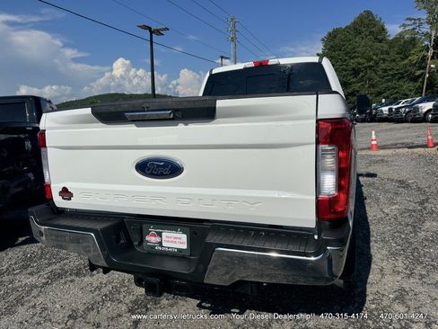 Used 2017 Ford F350 Lariat w/ Chrome Package AWD/4WD image 8