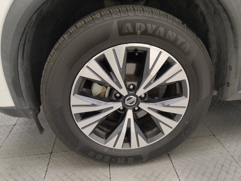 Used 2021 Nissan Rogue SV FWD image 31