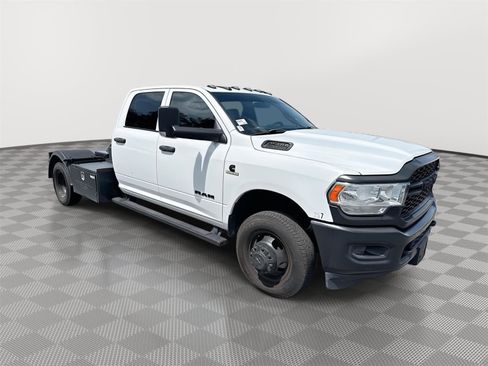 Used 2022 RAM 3500 Tradesman RWD image 12