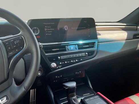 Used 2022 Lexus ES 350 F Sport FWD image 9