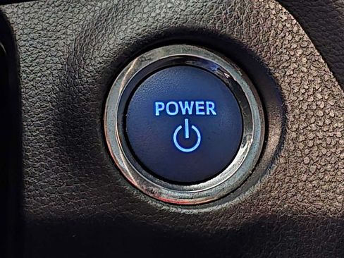 Certified 2021 Toyota RAV4 XLE AWD/4WD image 18