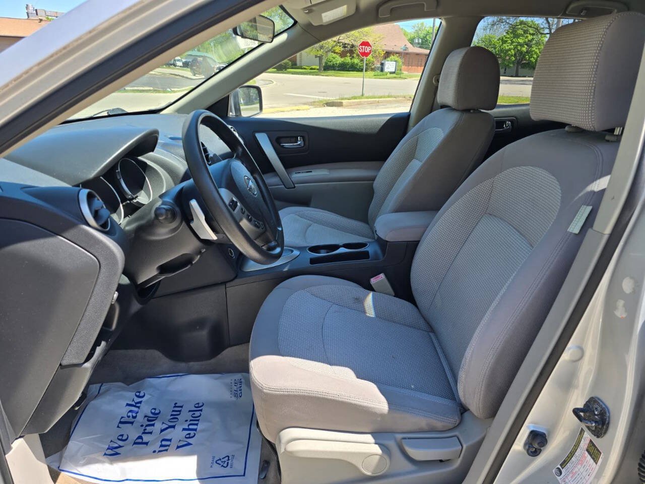 Used 2008 Nissan Rogue SL w/ Premium Pkg AWD/4WD image 16