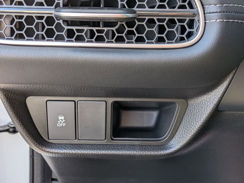 New 2026 Honda HR-V EX-L image 17