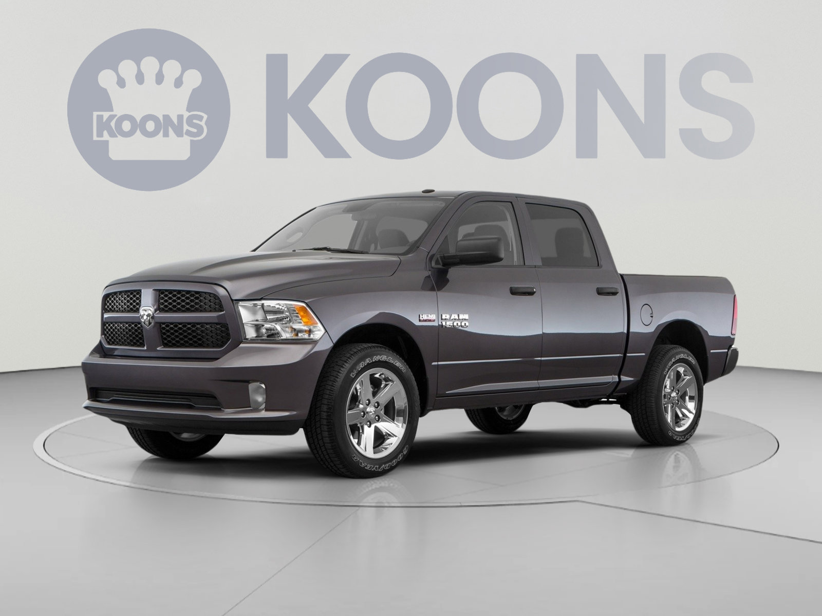 Used 2017 RAM 1500 Classic SLT AWD/4WD image 1