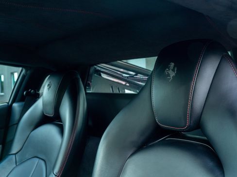 Used 2018 Ferrari 488 GTB RWD image 34