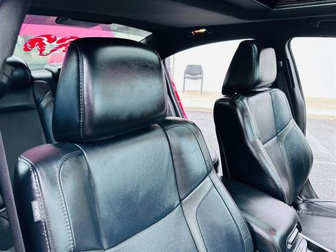 Used 2015 Dodge Charger SXT w/ AWD Plus Group image 16