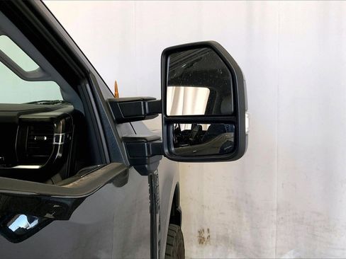 Used 2023 Ford F250 Lariat w/ Sport Appearance Package image 11