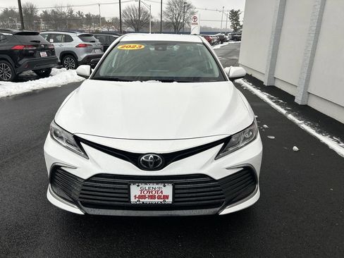 Used 2023 Toyota Camry LE image 3