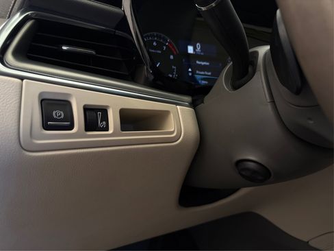 Certified 2024 Cadillac XT5 Premium Luxury image 20