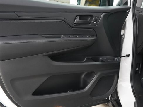 Used 2023 Honda Odyssey EX-L image 22