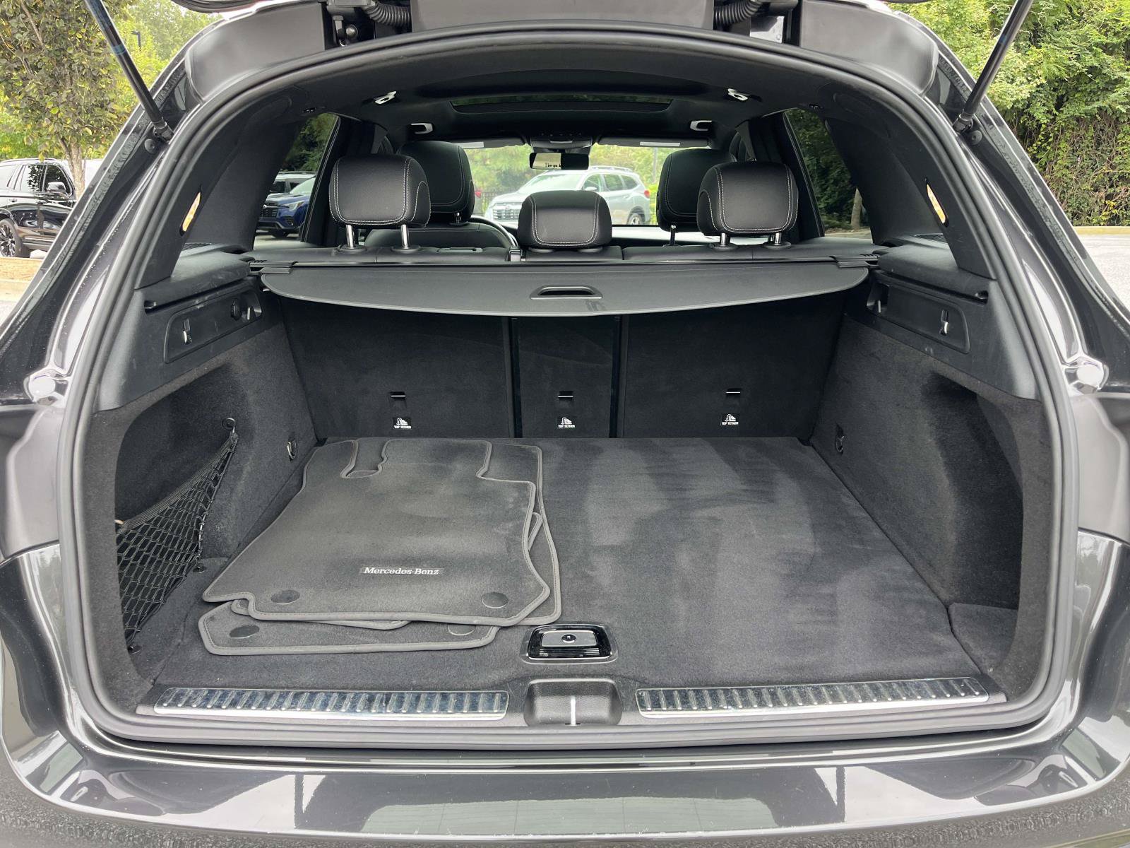 Used 2021 Mercedes-Benz GLC 300 image 10