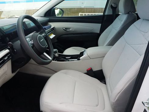 New 2026 Hyundai Tucson SE FWD image 17