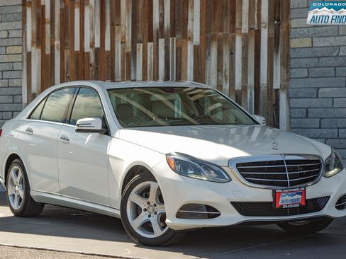 Used 2014 Mercedes-Benz E 350 4MATIC Sedan image 9