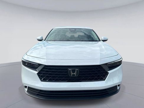 Certified 2024 Honda Accord EX image 9