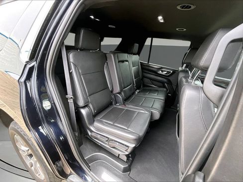 Used 2023 Chevrolet Tahoe LT w/ Luxury Package AWD/4WD image 28