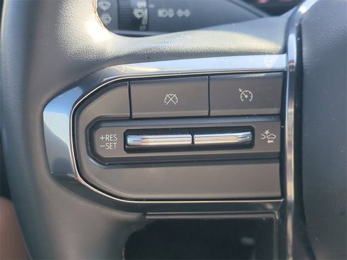 Used 2023 GMC Canyon AT4 w/ AT4 Premium Package image 26