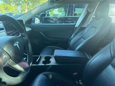 Used 2018 Tesla Model 3 Long Range image 6