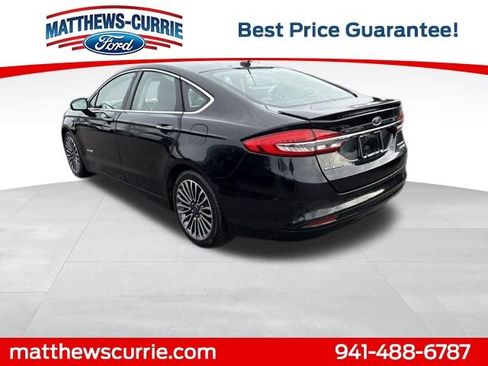 Used 2018 Ford Fusion Titanium image 6