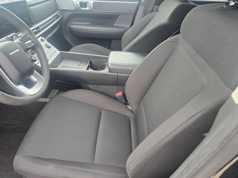 Used 2025 Hyundai Santa Fe SE FWD image 20