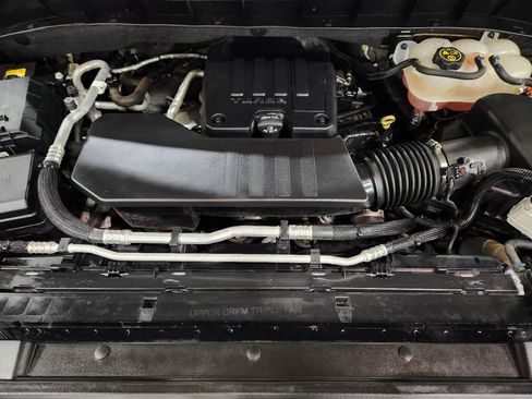 Used 2021 Chevrolet Silverado 1500 LT image 50