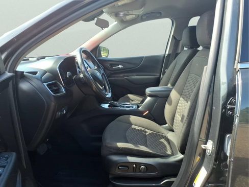 Used 2019 Chevrolet Equinox LT FWD image 18