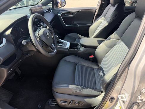 Used 2023 Toyota RAV4 XSE AWD/4WD image 25