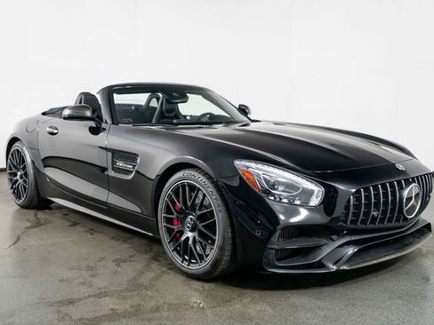Used 2018 Mercedes-Benz AMG GT C image 2