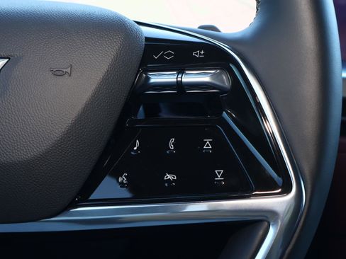 Used 2026 Cadillac Escalade Sport w/ LPO, Floor Liner Package image 33