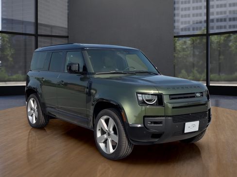 New 2026 Land Rover Defender 110 X-Dynamic SE AWD/4WD image 3