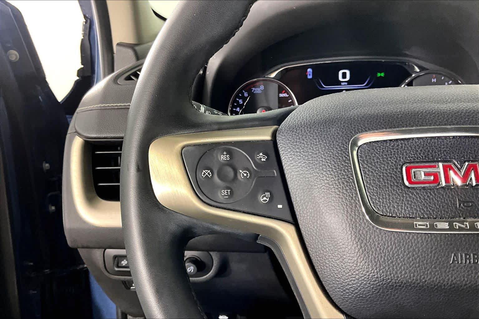 Used 2024 GMC Terrain Denali AWD/4WD image 22