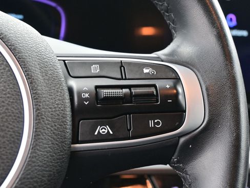 Used 2023 Kia Sportage EX image 30