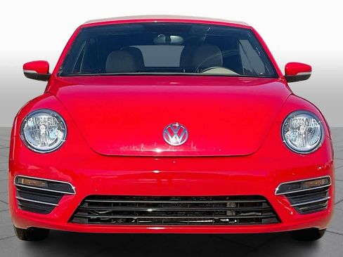 Used 2019 Volkswagen Beetle 2.0T S image 5