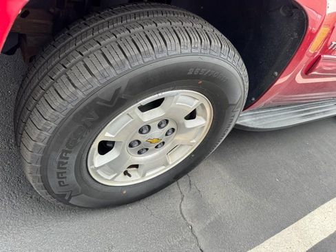 Used 2014 Chevrolet Tahoe LT w/ Luxury Package image 4