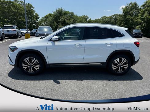 Used 2025 Mercedes-Benz GLA 250 4MATIC image 5
