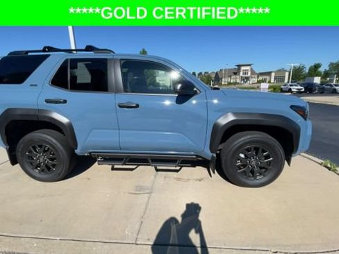 Certified 2025 Toyota 4Runner SR5 AWD/4WD image 3