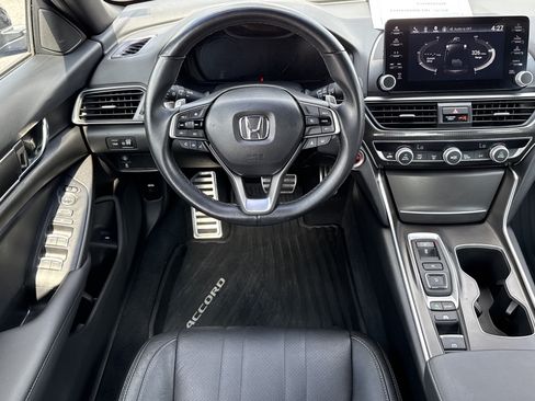 Used 2022 Honda Accord Sport image 19