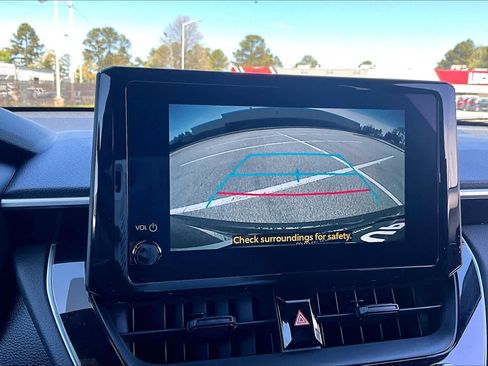 Used 2024 Toyota Corolla Cross SE image 54