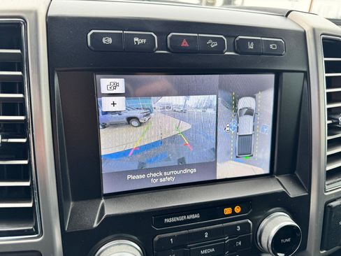 Used 2019 Ford F350 Platinum w/ Platinum Ultimate Package image 30