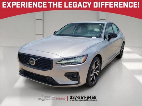 Used 2024 Volvo S60 B5 Plus FWD image 1